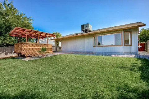 832 Springer Dr, Redding, CA 96003 photo 15