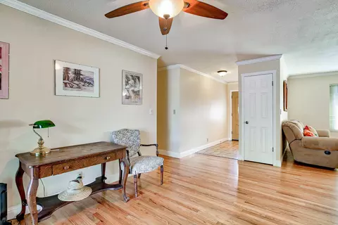3235 Winding Way, Redding, CA 96003 photo 4