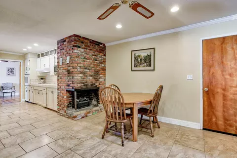 3235 Winding Way, Redding, CA 96003 photo 10