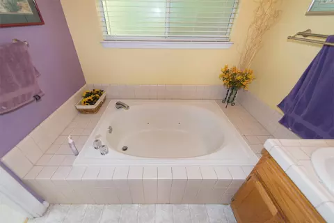 2645 Howard Dr, Redding, CA 96001 photo 18