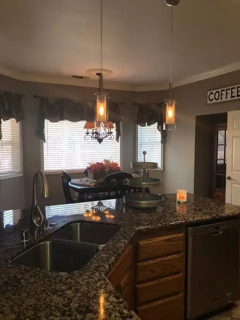 3838 Siskiyou, Redding, CA 96001 photo 34