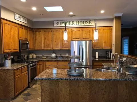 3838 Siskiyou, Redding, CA 96001 photo 24