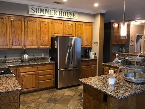 3838 Siskiyou, Redding, CA 96001 photo 25