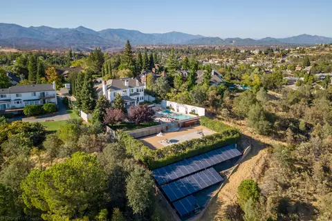 1751 El Capitan Dr, Redding, CA 96001 photo 25