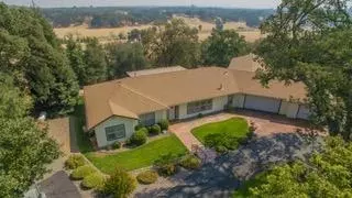14780 Hilltop Dr, Red Bluff, CA 96080 photo 1