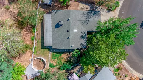 1025 Nighthawk Ln, Redding, CA 96003 photo 21