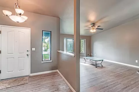 1025 Nighthawk Ln, Redding, CA 96003 photo 4