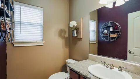 1946 Tarmac Rd, Redding, CA 96003 photo 4