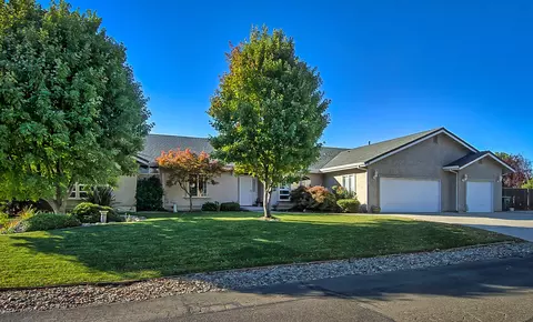 19375 Hunter Ct, Redding, CA 96003 photo 38
