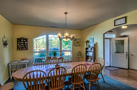 19375 Hunter Ct, Redding, CA 96003 photo 6