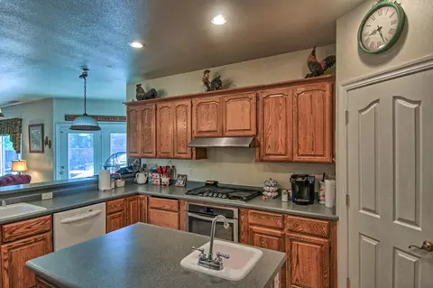 19375 Hunter Ct, Redding, CA 96003 photo 14