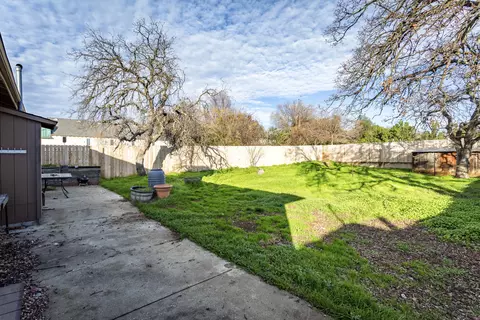 2661 Reservoir Ln, Redding, CA 96002 photo 19