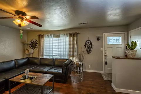 2661 Reservoir Ln, Redding, CA 96002 photo 6
