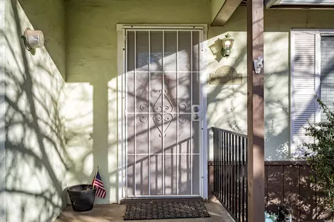 2661 Reservoir Ln, Redding, CA 96002 photo 3