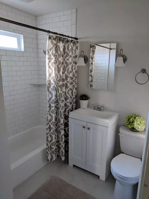 735 Loma St, Redding, CA 96003 photo 12