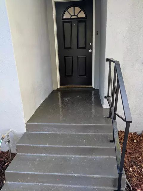 735 Loma St, Redding, CA 96003 photo 4