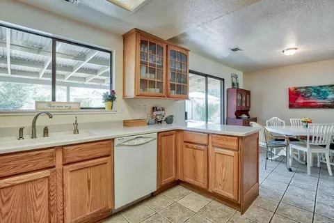118 Woodhill Dr, Redding, CA 96003 photo 18
