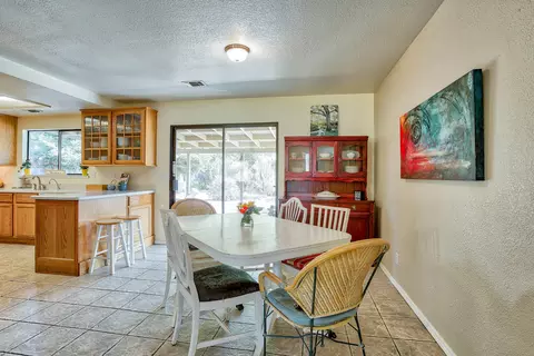 118 Woodhill Dr, Redding, CA 96003 photo 12