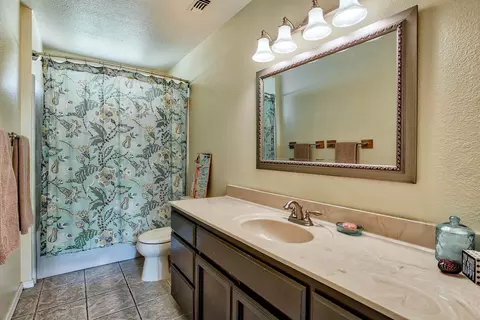 118 Woodhill Dr, Redding, CA 96003 photo 27