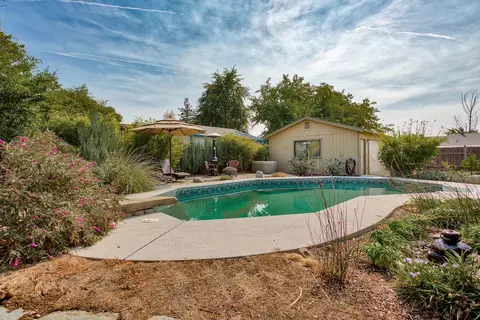 118 Woodhill Dr, Redding, CA 96003 photo 43