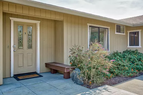 118 Woodhill Dr, Redding, CA 96003 photo 6