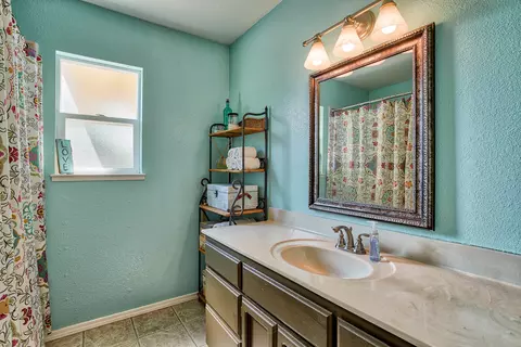 118 Woodhill Dr, Redding, CA 96003 photo 22