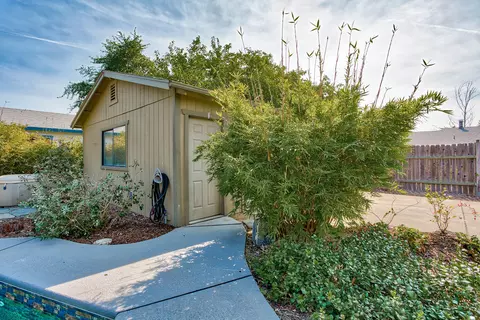 118 Woodhill Dr, Redding, CA 96003 photo 47