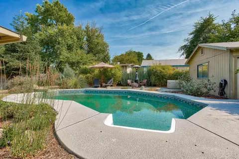118 Woodhill Dr, Redding, CA 96003 photo 44