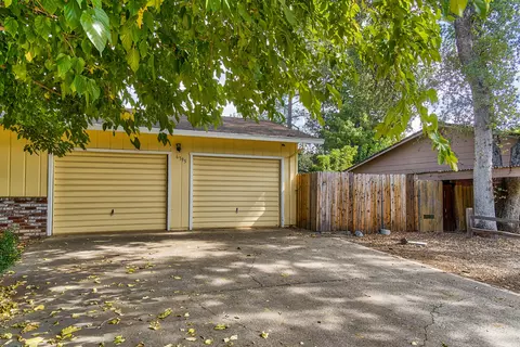 6795 Tucker Ln, Redding, CA 96002 photo 31