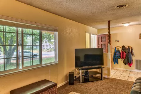 6795 Tucker Ln, Redding, CA 96002 photo 13