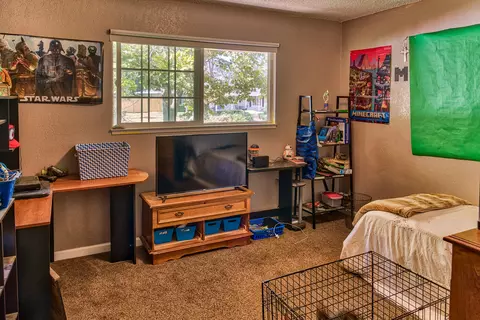 6795 Tucker Ln, Redding, CA 96002 photo 22