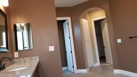 961 Bellagio, Redding, CA 96003 photo 6