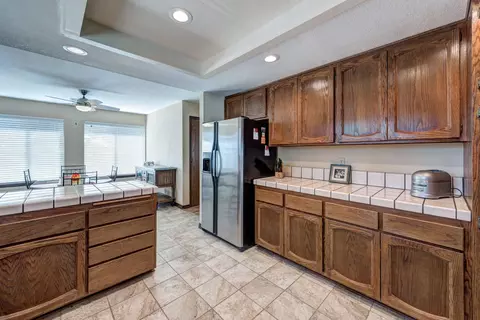 1860 Wasatch Ct, Redding, CA 96001 photo 9