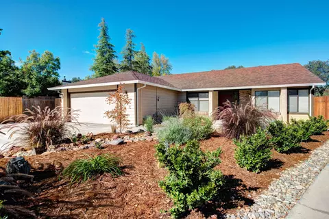 1860 Wasatch Ct, Redding, CA 96001 photo 1