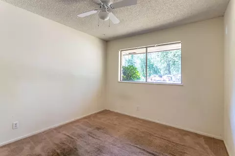 19001 Black Oak Ln, Redding, CA 96003 photo 13