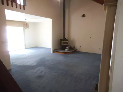 2805 Harlan Dr, Redding, CA 96003 photo 3