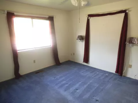 2805 Harlan Dr, Redding, CA 96003 photo 10
