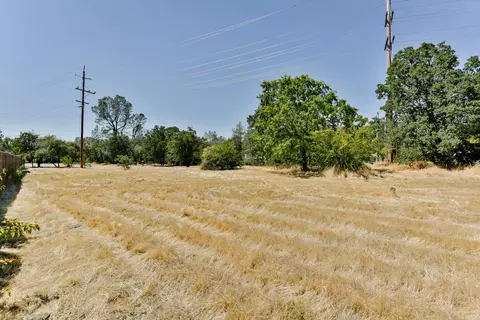 3407 Oasis Rd, Redding, CA 96003 photo 6
