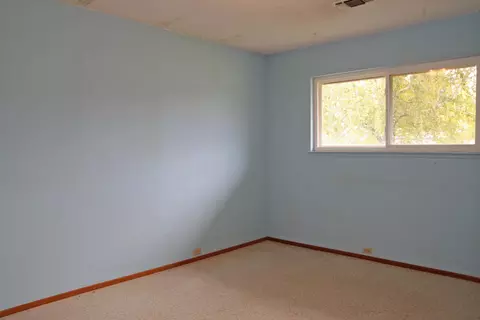 2880 Squire Ave, Redding, CA 96002 photo 9