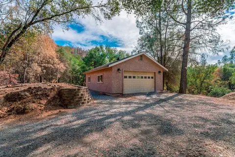 8390 Potosi Rd, Redding, CA 96001 photo 1