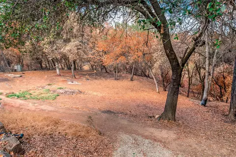 8390 Potosi Rd, Redding, CA 96001 photo 6
