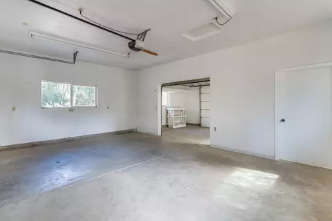 8390 Potosi Rd, Redding, CA 96001 photo 3