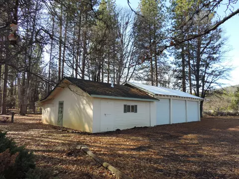 40801 Brown Rd, Fall River Mills, CA 96028 photo 10