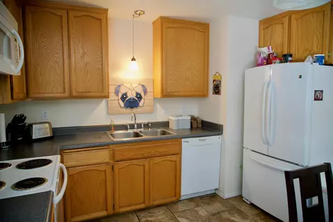 775 Crosby Ln, Red Bluff, CA 96080 photo 4