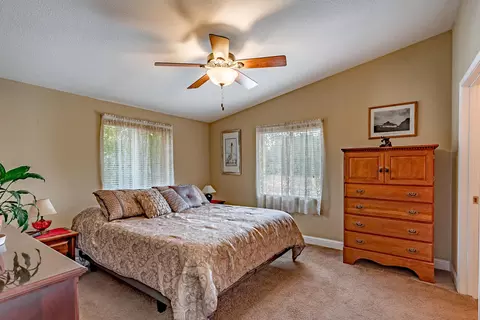 13830 Daniels Ln, Redding, CA 96003 photo 8