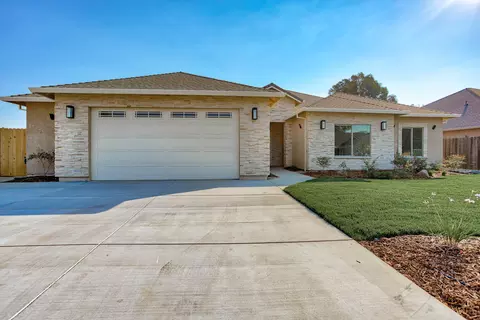 1365 Bonhurst Dr, Redding, CA 96003 photo 2