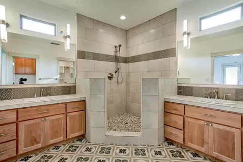 1365 Bonhurst Dr, Redding, CA 96003 photo 46