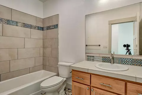 1365 Bonhurst Dr, Redding, CA 96003 photo 23