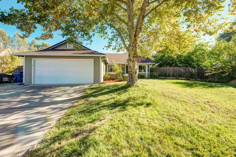 541 Arbuckle Ct, Redding, CA 96003 photo 18