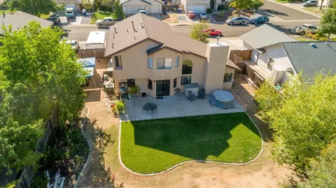 655 Chancellor Blvd, Redding, CA 96003 photo 48